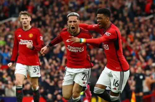 Manchester United Menang Dramatis Atas Liverpool